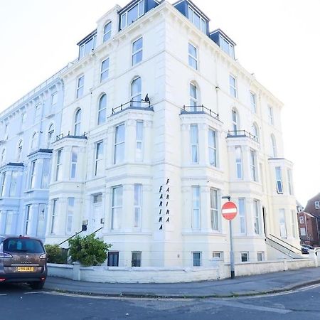 Farina No6, Sea View Apartment Sleeping 4 Guests Bridlington Buitenkant foto